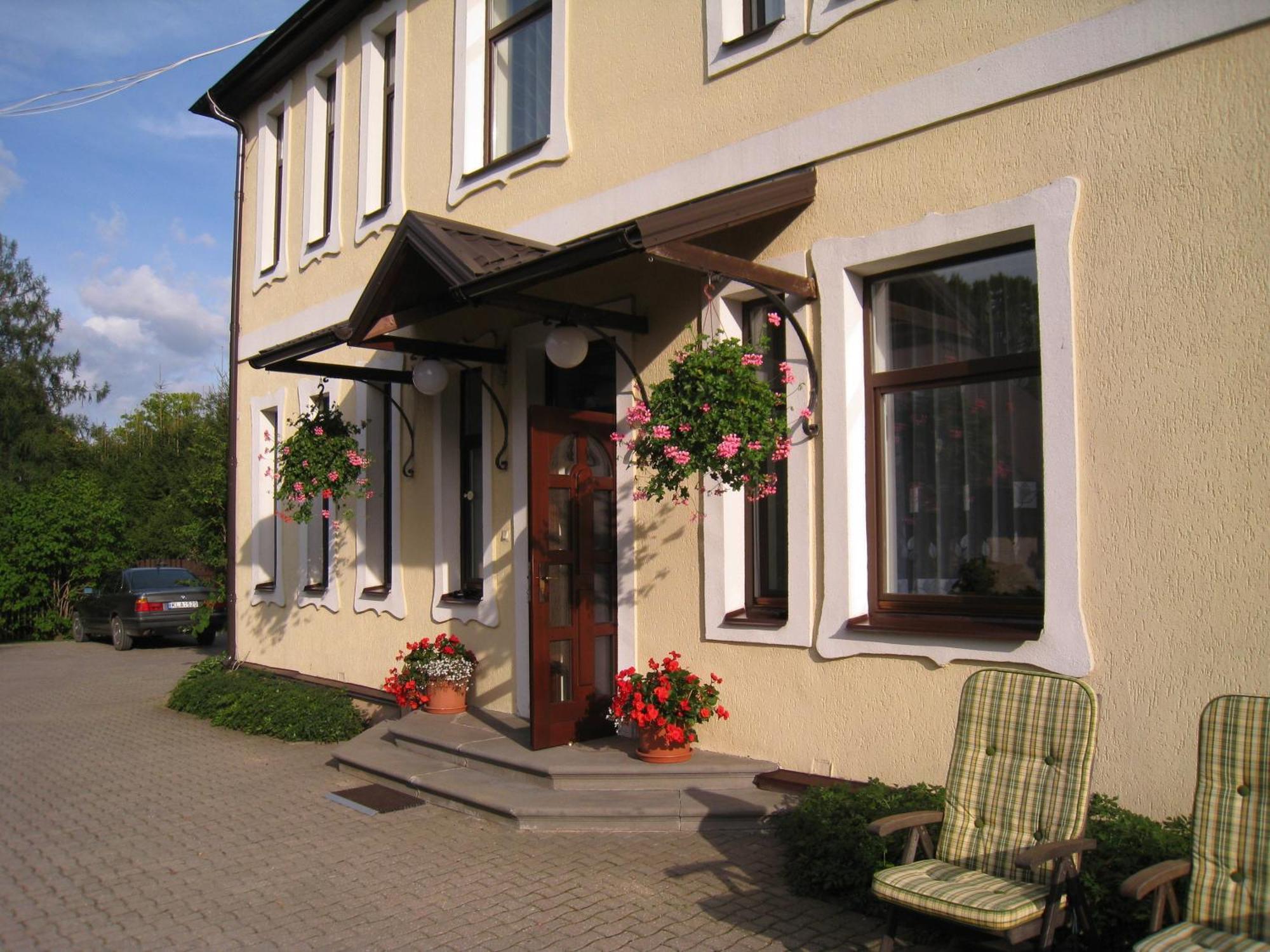 Livonija Hotel Sigulda Exterior photo